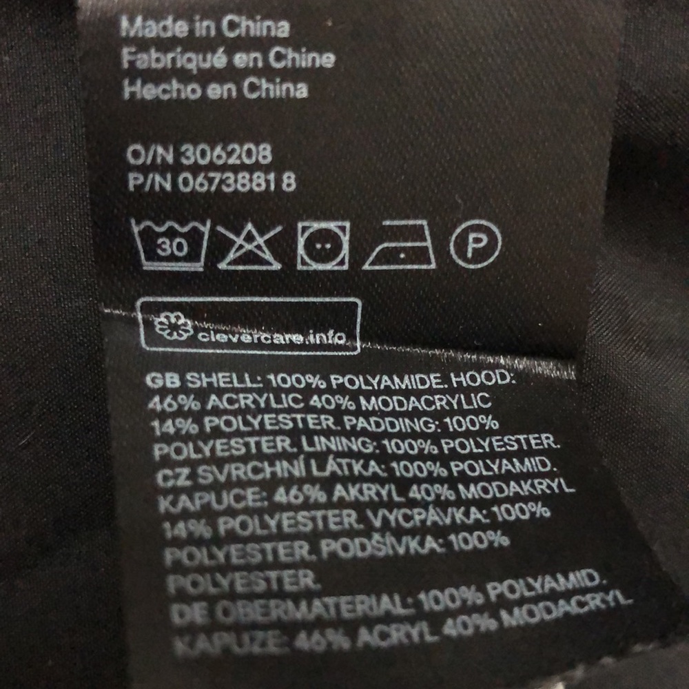 H&M Shiny Puffer Jacket - Picture 7 of 7